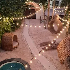 https://loto-tulum.allrivieramayahotels.com